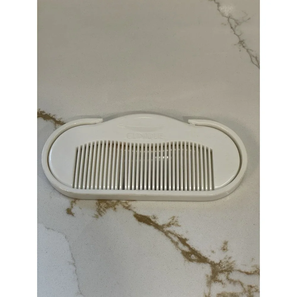 Vintage Clinique Comb & Mirror Set Snap‎ White Travel Compact Purse Plastic Fine